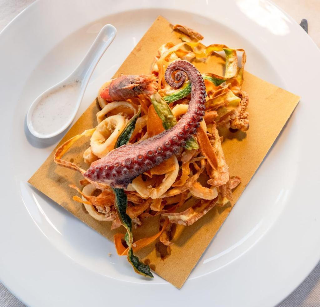 Cossyra Hotel Madonna Delle Grazie Екстер'єр фото