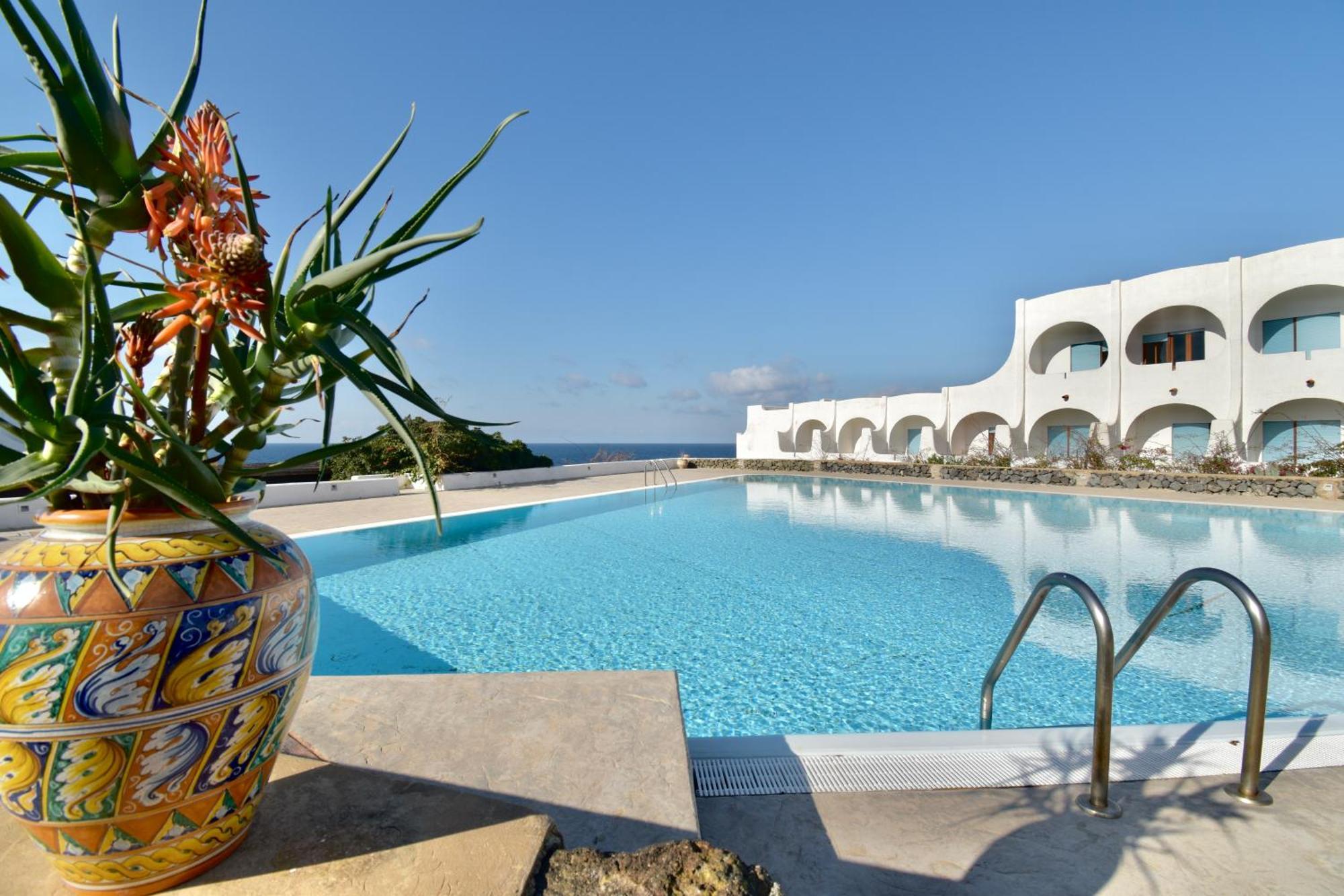 Cossyra Hotel Madonna Delle Grazie Екстер'єр фото