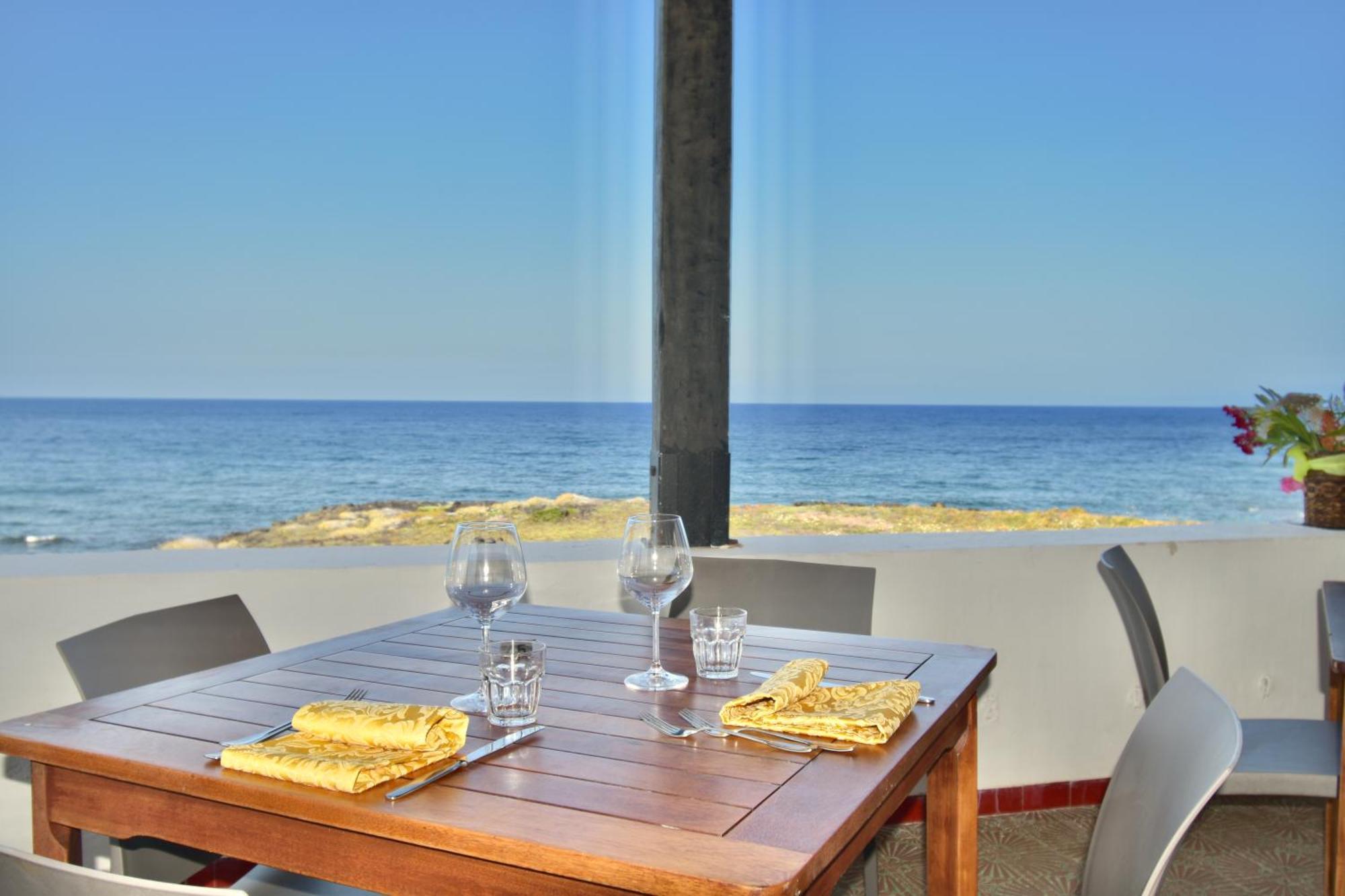 Cossyra Hotel Madonna Delle Grazie Екстер'єр фото